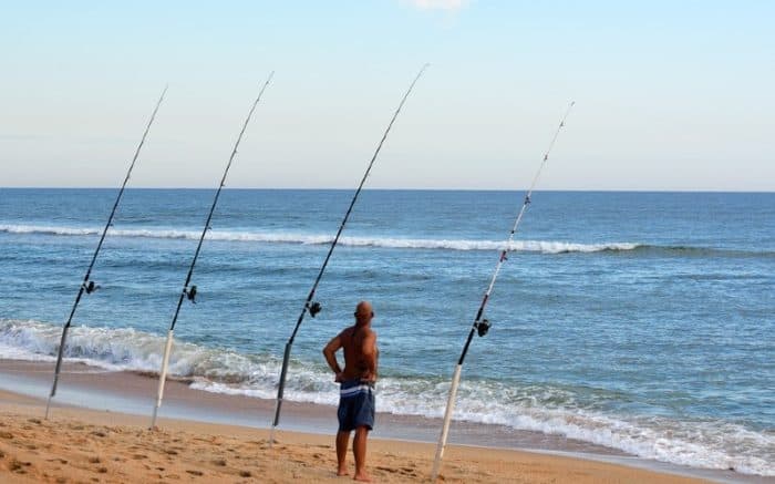 The Beginner's guide to shore fishing part 2. Covers bait: setting